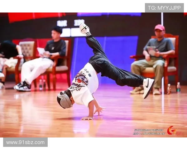 街舞对决回顾深圳队与武汉队的耐力较量与精彩瞬间分析