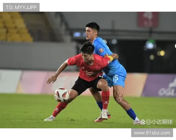 广州队迎战劲敌全力出击力争胜利目标冲击顶级联赛荣耀