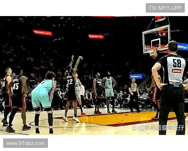 2014年NBA总决赛勇士队与热火队的巅峰对决回顾与精彩瞬间分析